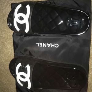 Designer Jelly Slides